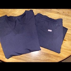 FIGS High waisted jogger charcoal grey set